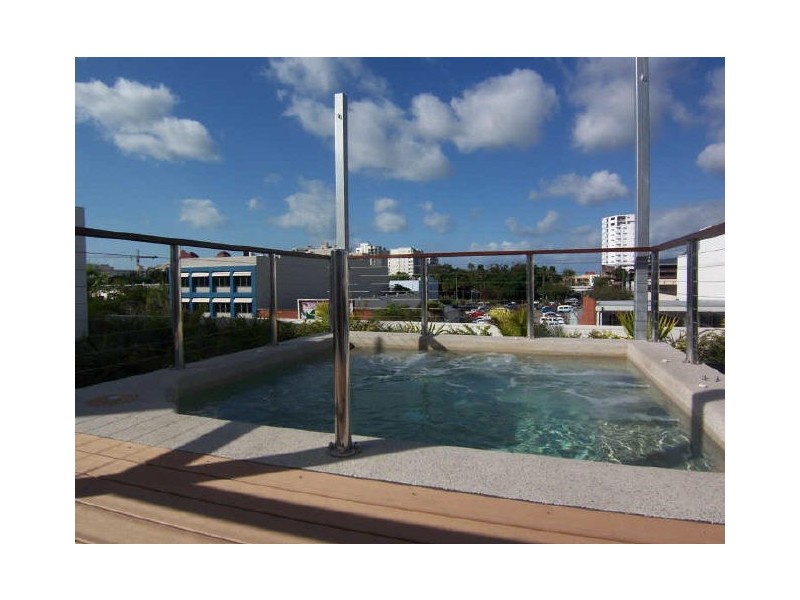 606/125 Grafton Street, Cairns City QLD 4870
