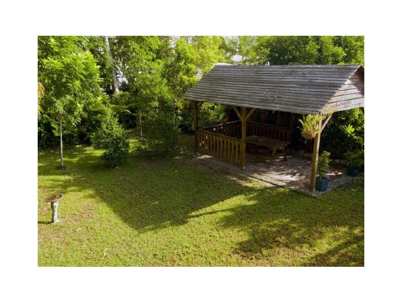 56 Charles Street, Cairns QLD 4870