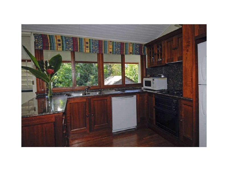 56 Charles Street, Cairns QLD 4870