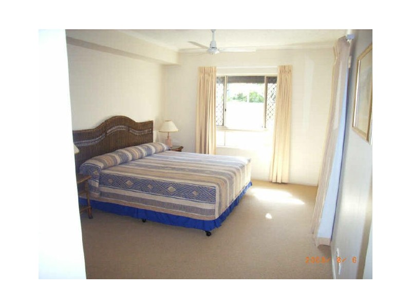 1502/2 Greenslopes Street, Cairns North QLD 4870