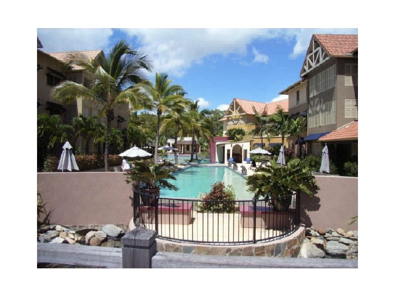 1502/2 Greenslopes Street, Cairns North QLD 4870