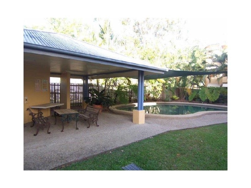 4/35 Greenslopes Street, Edge Hill QLD 4870
