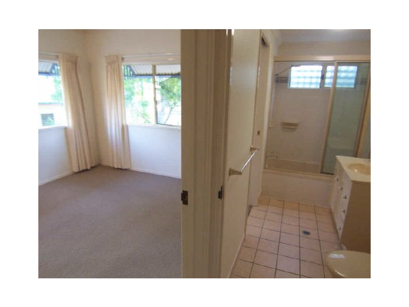 4/35 Greenslopes Street, Edge Hill QLD 4870