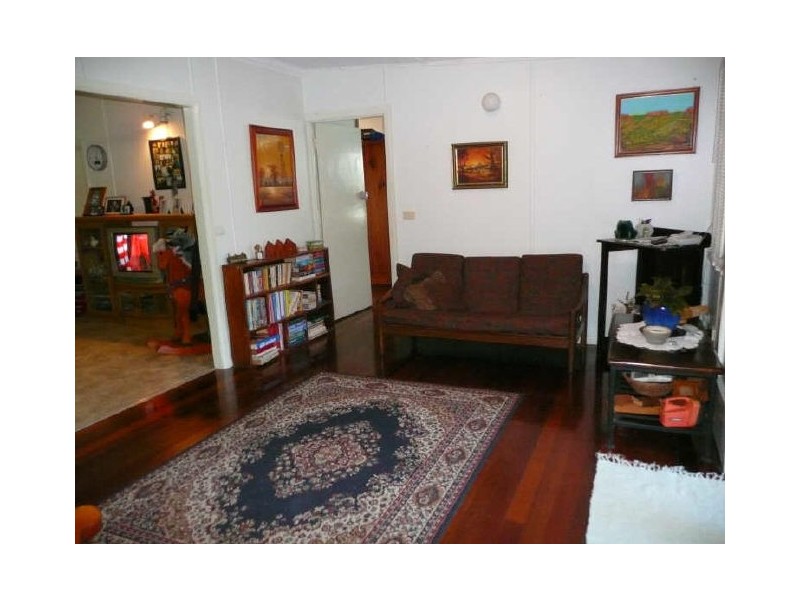 1/37A Macilwraith Street, Manoora QLD 4870