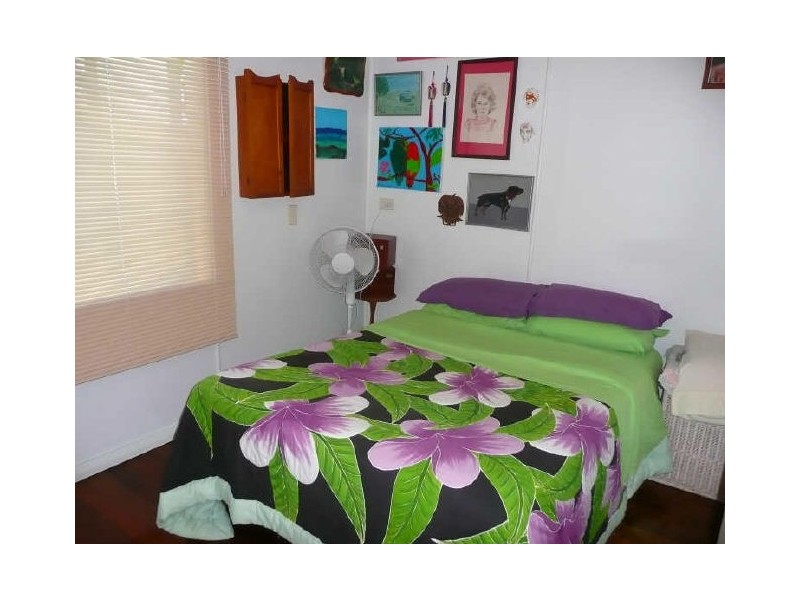 1/37A Macilwraith Street, Manoora QLD 4870