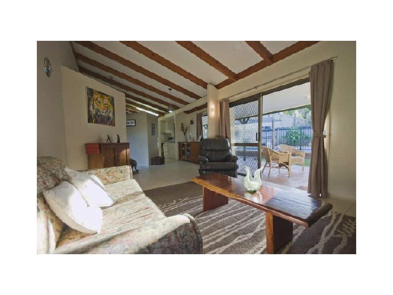 11 Alice Close, Woree QLD 4868