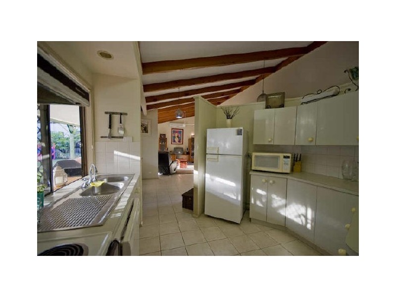 11 Alice Close, Woree QLD 4868