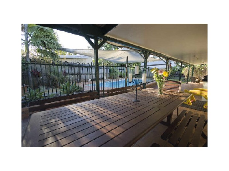 11 Alice Close, Woree QLD 4868