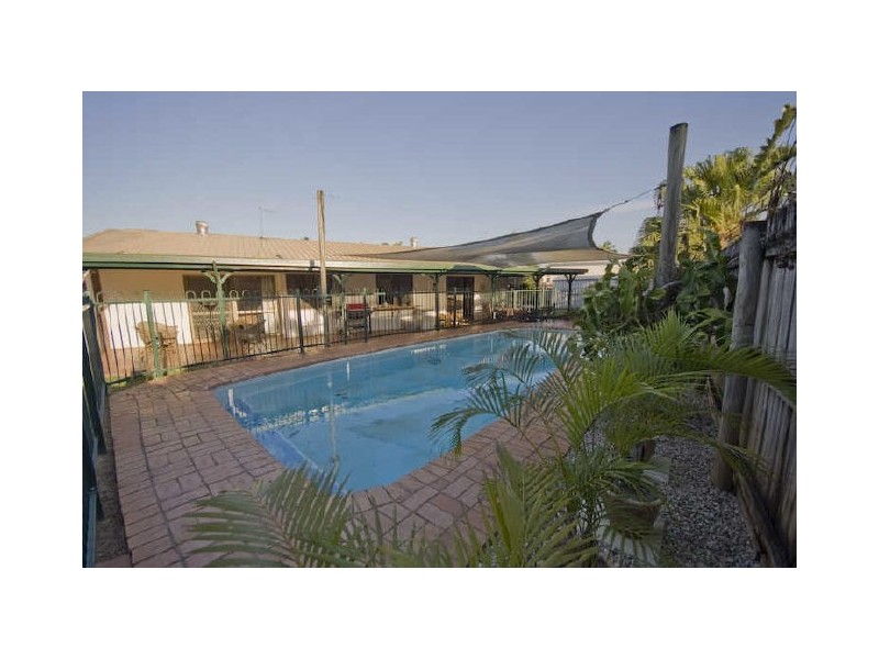 11 Alice Close, Woree QLD 4868