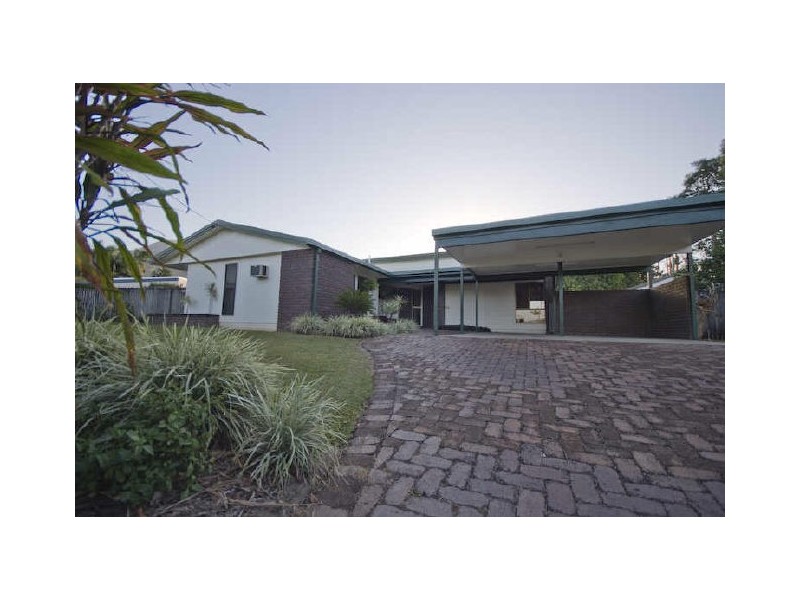 11 Alice Close, Woree QLD 4868