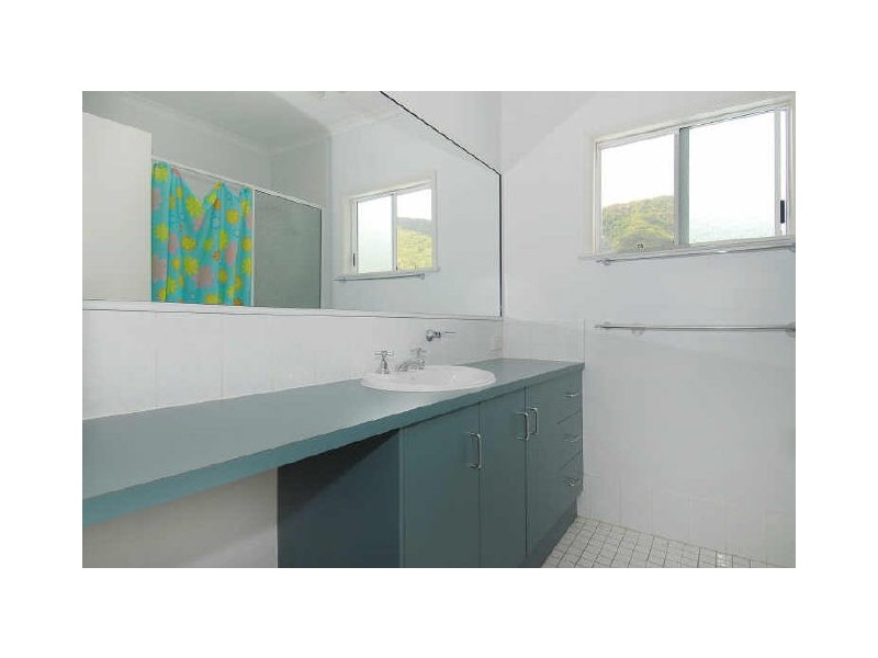 13 Scenic Street, Bayview Heights QLD 4868