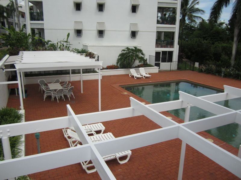 34/8 Munro Terrace, Mooroobool QLD 4870