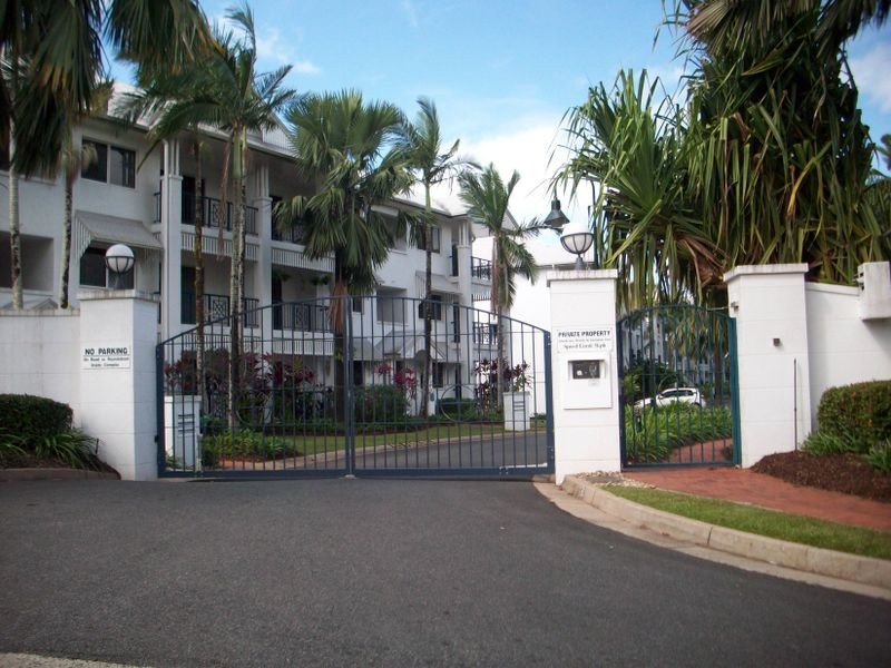 34/8 Munro Terrace, Mooroobool QLD 4870