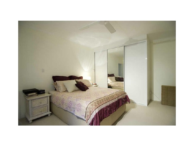7 Fry Close, Whitfield QLD 4870