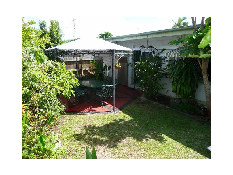 8/165 Mayers Street, Manoora QLD 4870