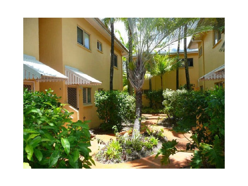 3/2-4 Springfield Crescent, Manoora QLD 4870