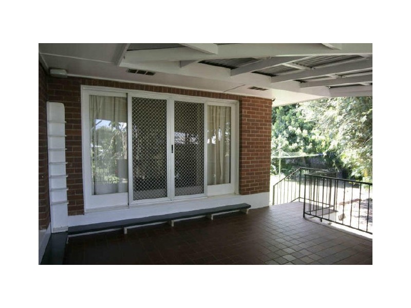 24 Hodel Street, Whitfield QLD 4870
