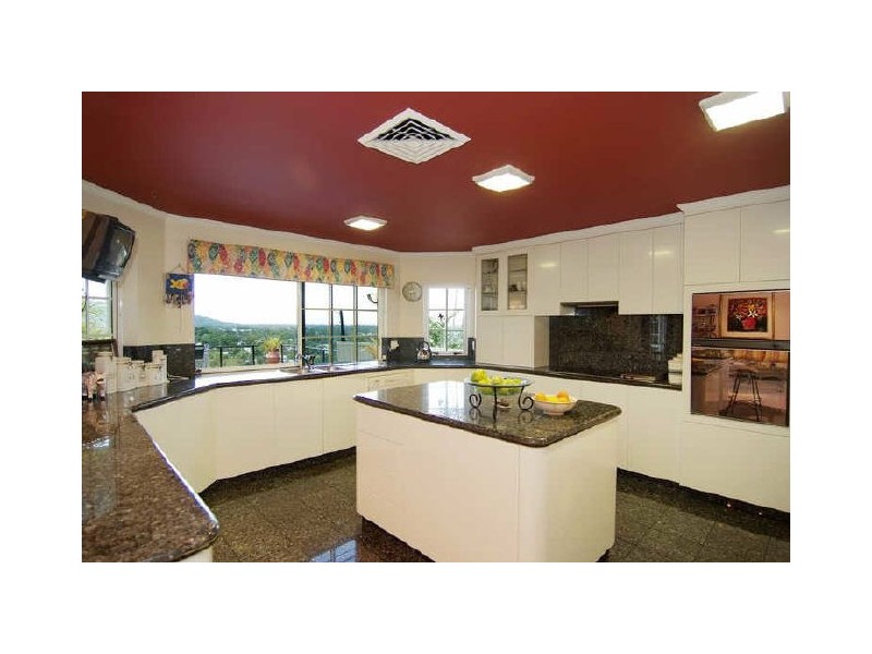 58 Koppen Terrace, Mooroobool QLD 4870