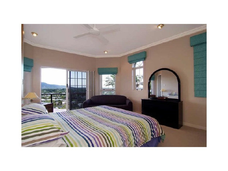 58 Koppen Terrace, Mooroobool QLD 4870