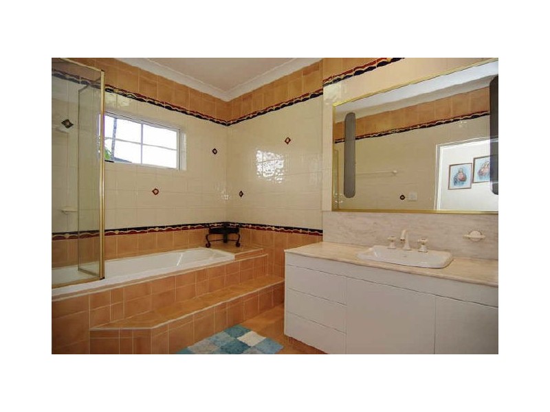 58 Koppen Terrace, Mooroobool QLD 4870