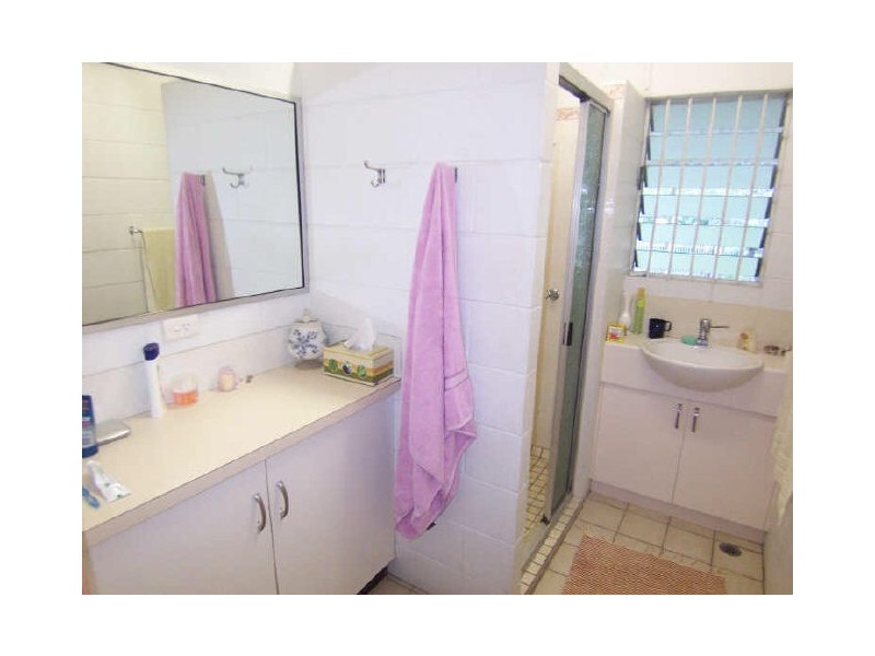 2/41 Sperring Street, Manunda, Cairns QLD 4870