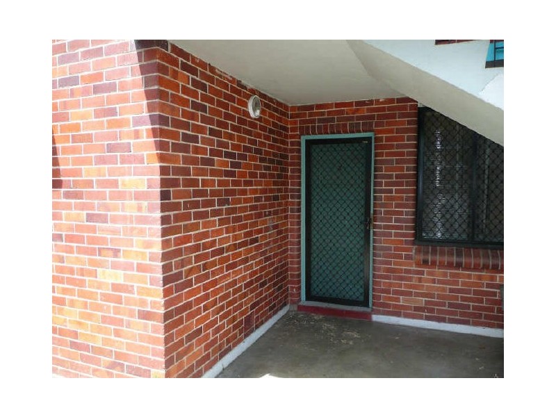 2/15A Lily Street, Cairns North QLD 4870