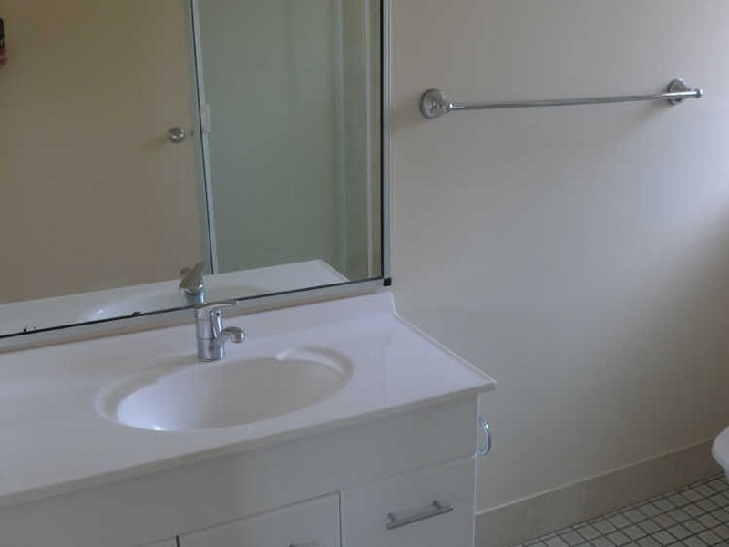 23 Makoo Close, White Rock QLD 4868