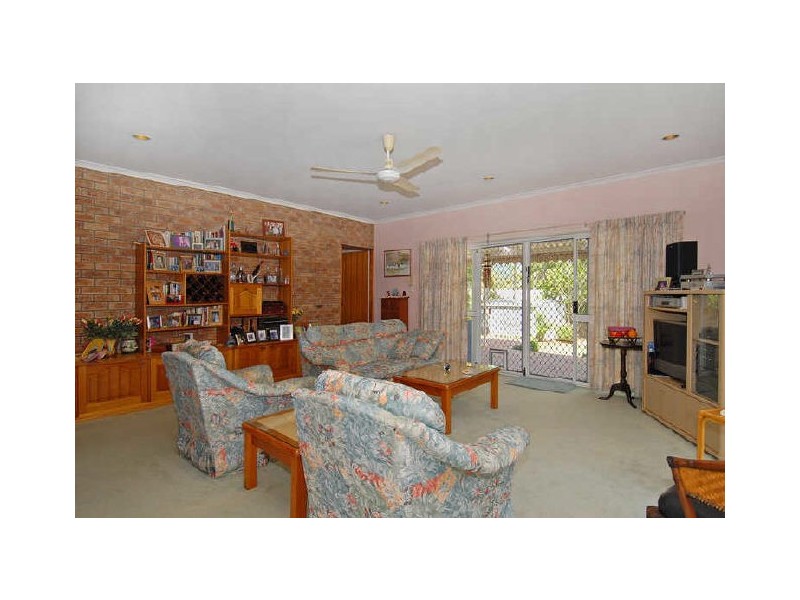 3 Craig Close, Brinsmead QLD 4870