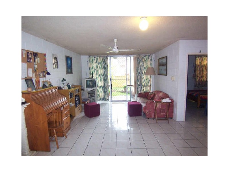 8/186 Lake Street, Cairns North QLD 4870