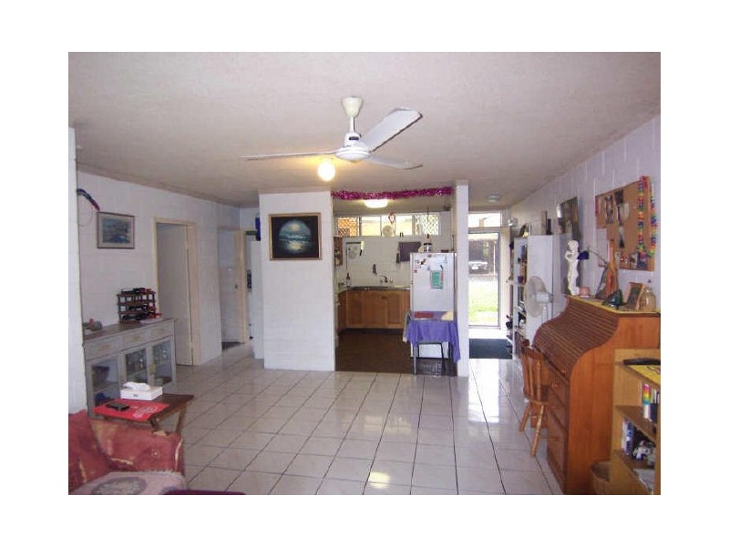 8/186 Lake Street, Cairns North QLD 4870