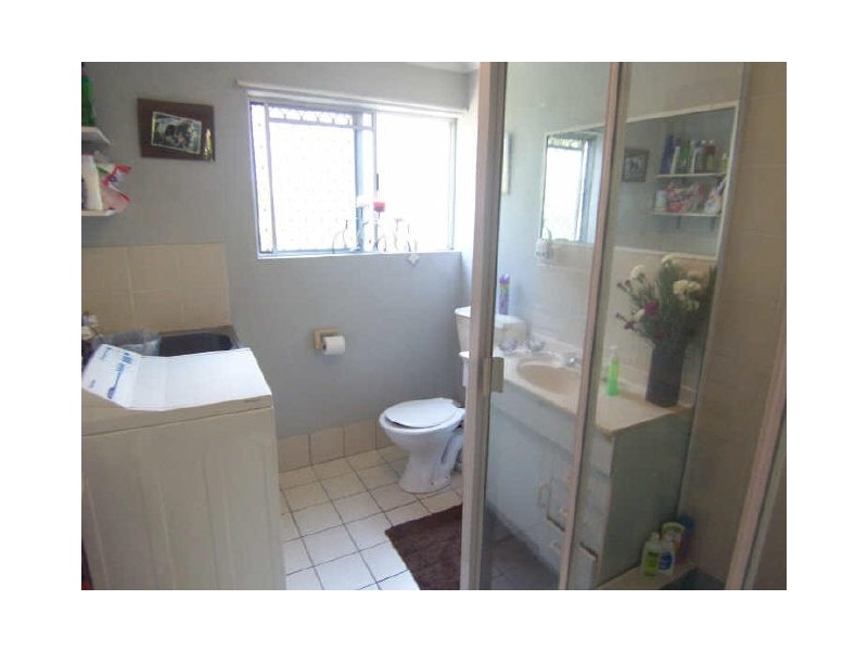 2/71 Pease Street, Manoora, Cairns QLD 4870