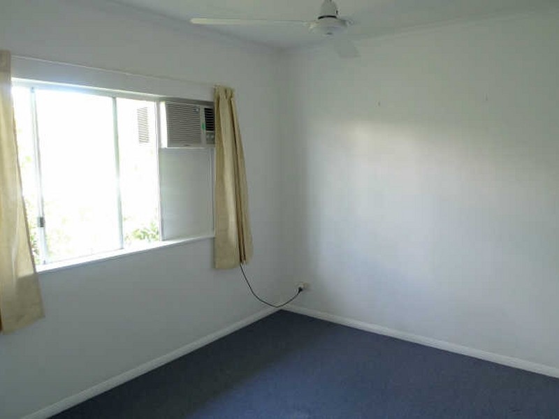 11/8 Grantala Street, Manoora QLD 4870