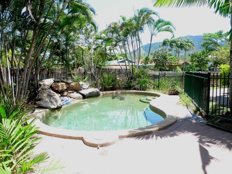 11/8 Grantala Street, Manoora QLD 4870