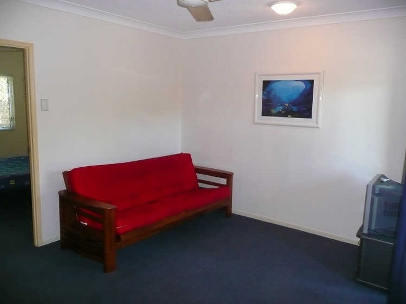 2/1 Cannon Street, Manunda QLD 4870
