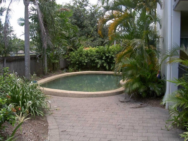 2/1 Cannon Street, Manunda QLD 4870