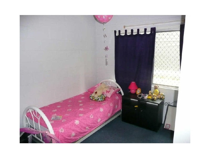 2 Fraser Close, Kanimbla QLD 4870