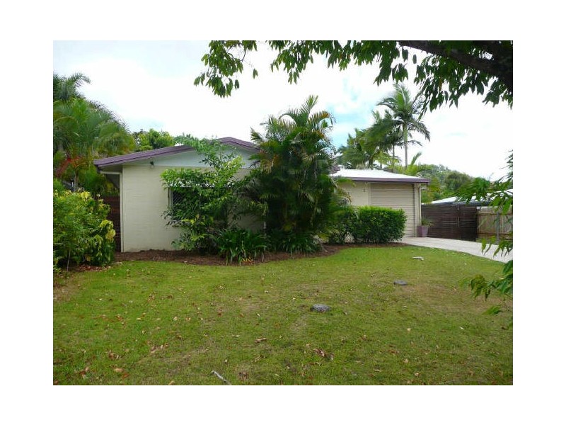 2 Fraser Close, Kanimbla QLD 4870