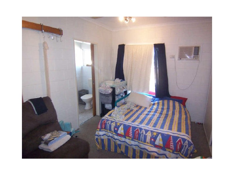 14/201 Aumuller Street, Westcourt QLD 4870