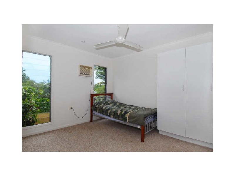 31 Amethyst Street, Bayview Heights QLD 4868