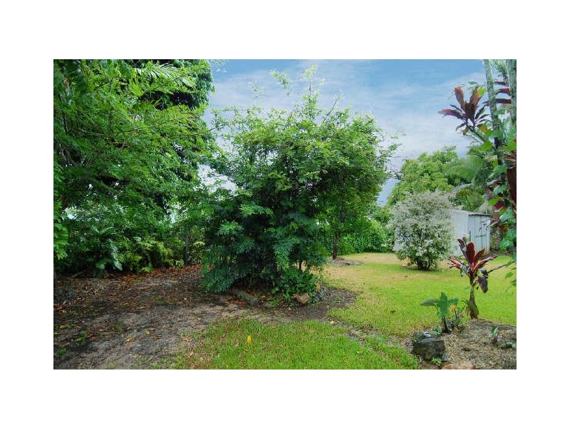31 Amethyst Street, Bayview Heights QLD 4868