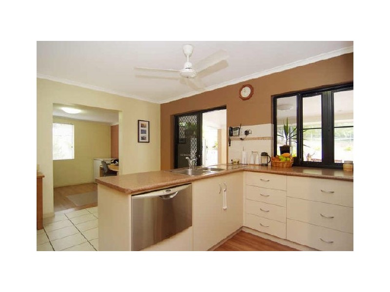 4 Comet Street, Bayview Heights QLD 4868