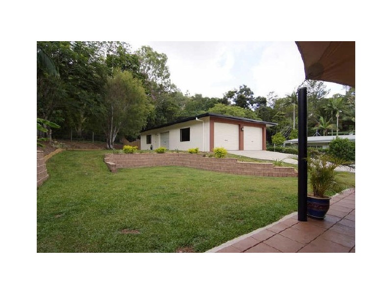 4 Comet Street, Bayview Heights QLD 4868