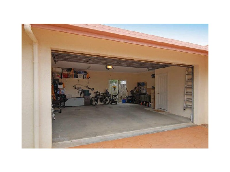 5 Everglade Rise, Park Ridge QLD 4125