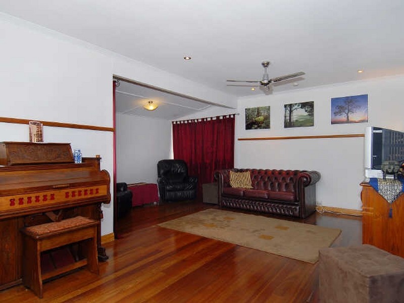 74 Balaclava Road, Earlville QLD 4870