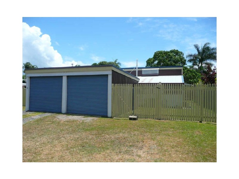 3 Perkins Street, Manoora QLD 4870