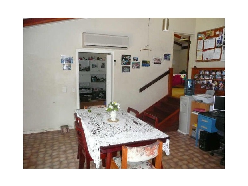 3 Perkins Street, Manoora QLD 4870