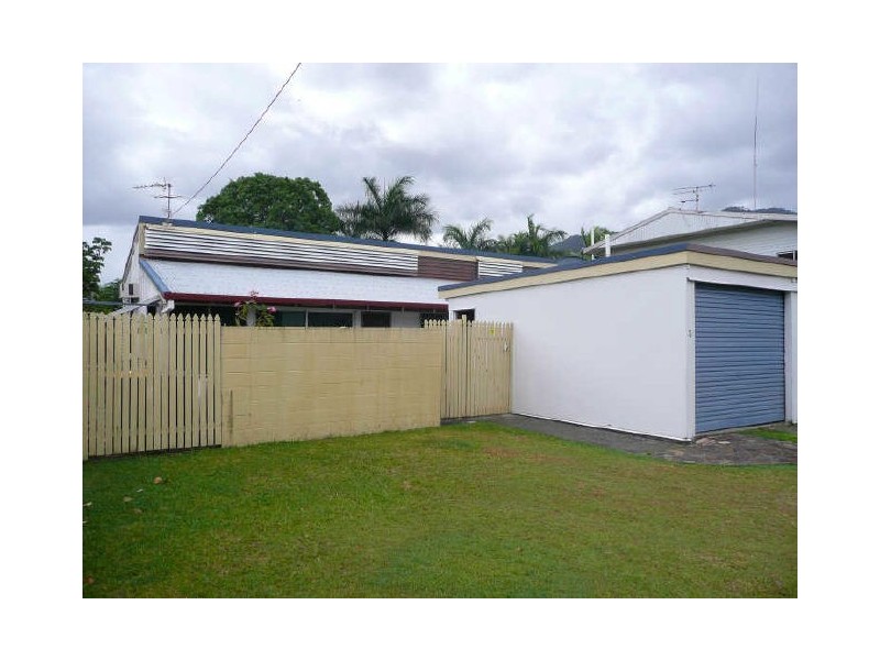 3 Perkins Street, Manoora QLD 4870