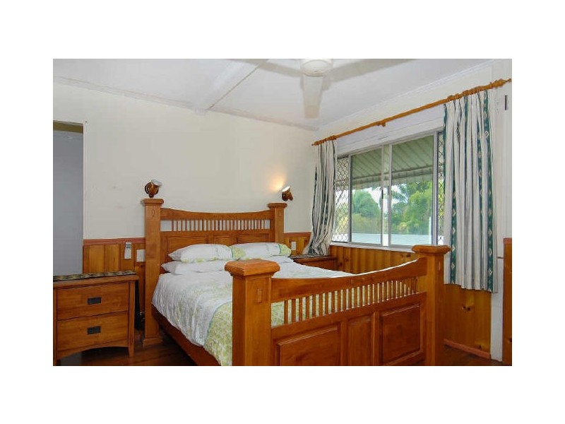 56 Agate Street, Bayview Heights QLD 4868