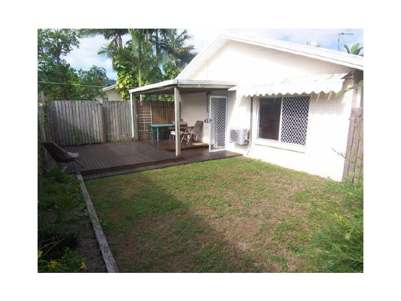 5/3-4 Holden Close, Whitfield QLD 4870