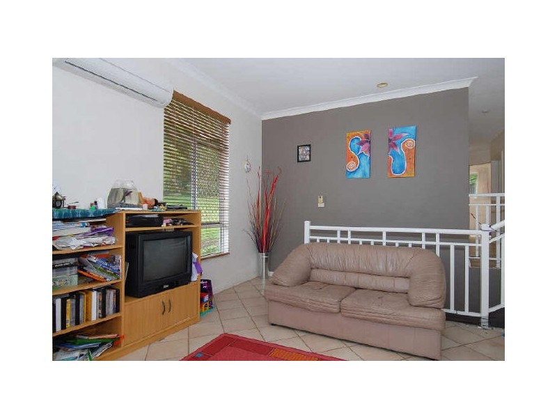 1/190 Currawong Street, Bayview Heights QLD 4868